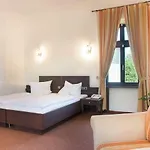 Alte Canzley Hotel 4*