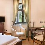 Alte Canzley Hotel