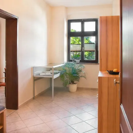 Alte Canzley Hotel 4*