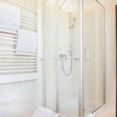 Alte Canzley Hotel 4*